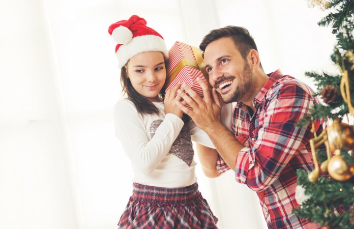 2023年｜40代の父親が喜ぶクリスマスプレゼント 人気ランキングTOP11！中学生や高校生から贈るおすすめギフトを紹介！ |  プレゼント＆ギフトのギフトモール
