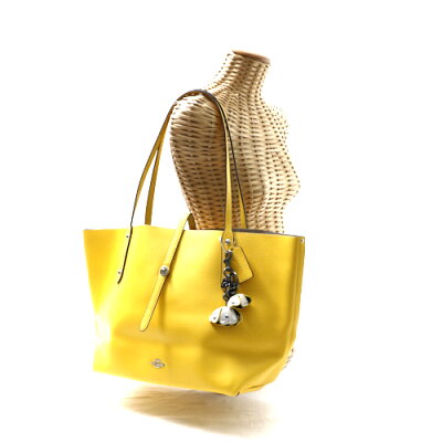コーチ COACH マーケットトート 58849 トートバッグ ポリッシュドペブルドレザー ターンロック ベージュ レディース アウトレット ギフト 黄色 イエロー tkch952 【極美品】