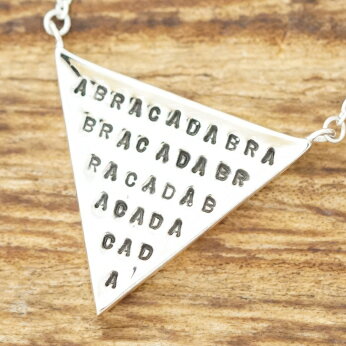 amp japan(アンプジャパン)ネックレス メンズ レディースプレート シルバーABRACADABRA 刻印 叩き 磨き 燻しヴィンテージ アンティーク ハンドメイド17AJK-152【ギフト包装】【送料無料】