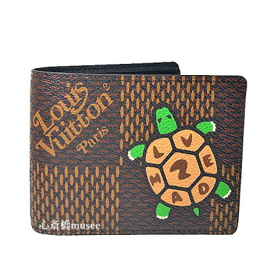 ≪新品≫ルイヴィトン× NIGO LOUIS VUITTON × NIGO コラボ ポルトフォイユ・ミュルティプル 二つ折り財布 N60396 カメ ダミエ・エベヌ ジャイアント箱のラッピング 2020年限定 亀 ヴァージル・アブロー NIGOコラボ