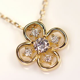 【送料無料】【ダイヤモンドネックレス】K18・ダイヤモンド0.15ct(SIクラス・鑑別書カード付) クローバーペンダント☆ 送料無料 代引き無料 ☆【smtb-m】