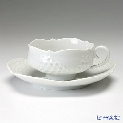 マイセン (Meissen) ホワイトレリーフ 000001/26633 ティーカップ&ソーサー 150ml 白 おしゃれ かわいい 食器 ブランド 結婚祝い 内祝い