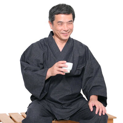 新型 作務衣 さむえ 宮田織物 亀甲 敬老の日 お祝 ギフト メンズ 男性 春 秋 冬 日本製 綿100% 父の日 ギフト プレゼント 久留米織 おしゃれ 部屋着 パジャマ 和装 贈り物 贈答用 高級 上下セット ルームウェア 花火大会 和柄 紺/グレー M/L/LL