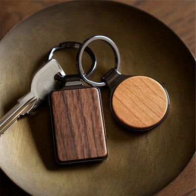 ■【名入れ・ギフトボックス対応】【+L】木製キーホルダー・キーリング「KEYRING 001」 おしゃれ 木婚式 プレゼント お揃い ペア メンズ レディース 部活 サークル 絆 思い出
