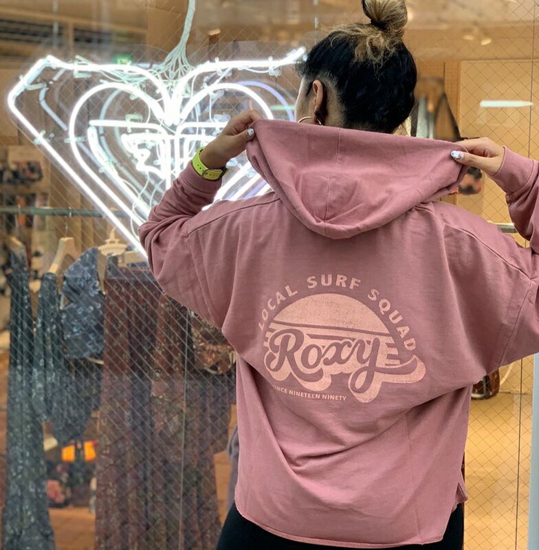 女性におすすめのレディースパーカー 人気ブランドランキング30選 22年版 ベストプレゼントガイド