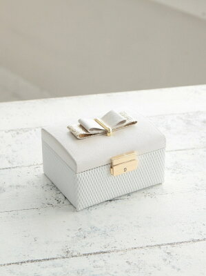 彼女や妻に人気のアクセサリーケースおすすめブランドランキングtop10 おしゃれな女性の誕生日プレゼントにおすすめ ベストプレゼントガイド 彼女や妻に人気のアクセサリーケースおすすめブランドランキングtop10 おしゃれな女性の誕生日プレゼントにおすすめ ベストプレゼントガイド