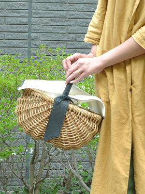 【SALE/30%OFF】perche ペルケ perche / アラログ×姫路レザーフラップ付カゴバッグ アンビリオン バッグ かごバッグ ブラック ホワイト【送料無料】
