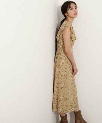 【SALE/50%OFF】NATURAL BEAUTY BASIC リーフプリントラッフルワンピース ナチュラルビューティベーシック ワンピース ワンピースその他 イエロー ブラック【送料無料】