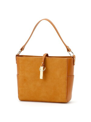 【SALE/30%OFF】MONO COMME CA スエード ロゴプレート ショルダー バッグ コムサイズム バッグ【RBA_S】【RBA_E】【送料無料】